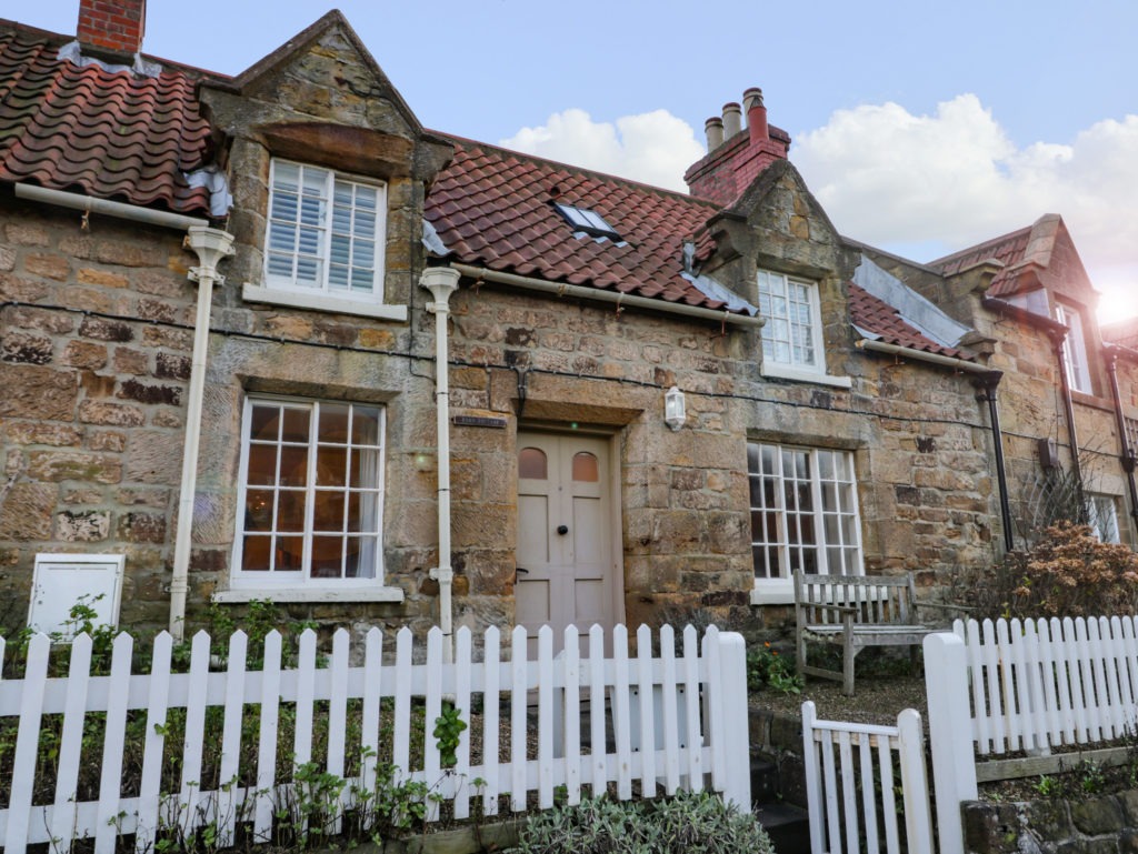 dog friendly cottages in north yorkshire coast